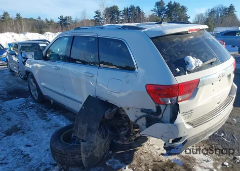 2012 Jeep Grand Cherokee Laredo z USA, uszkodzony, nr VIN 1C4RJFAG7CC256142